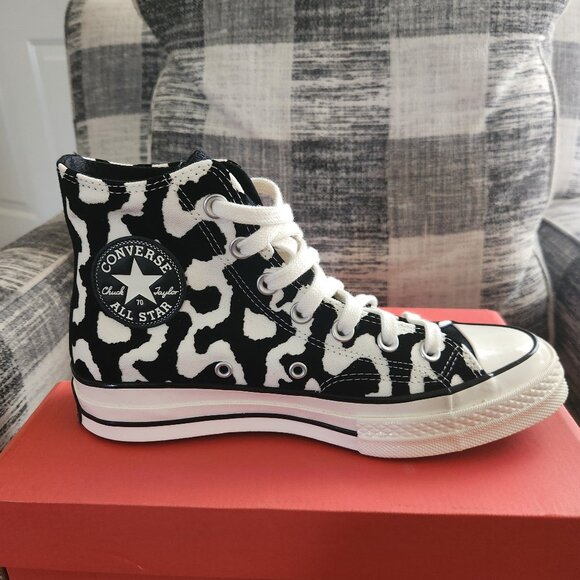 Converse Shoes - 🔥 Chuck Taylor Converse All Stars 70 black and white print
